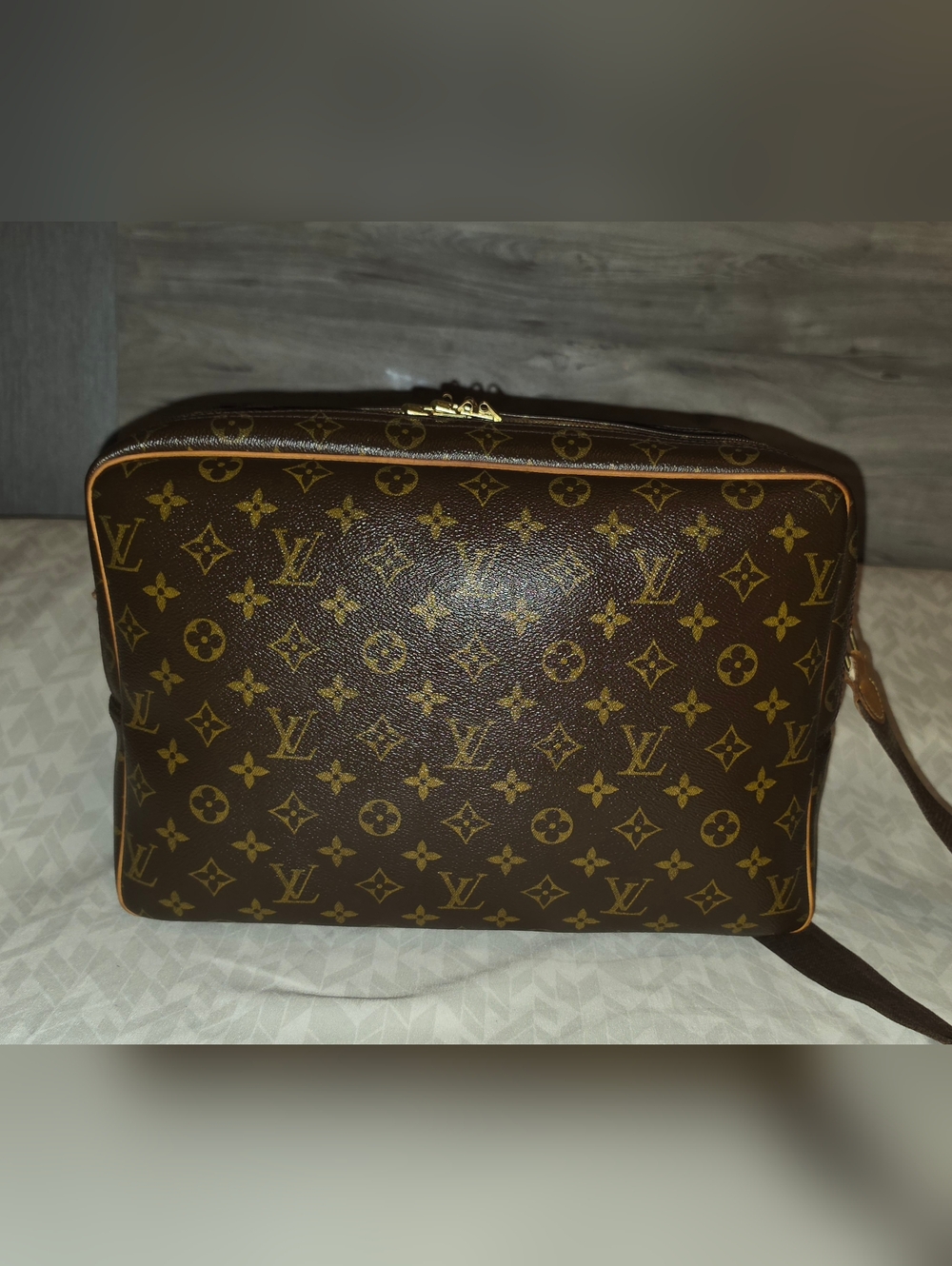 Louis Vuitton Reporter GM, Yr 2000 - Picture 2 of 15